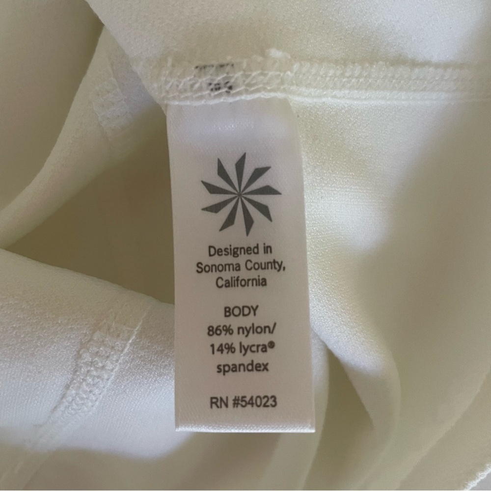 Athleta Piqué Dress in Bright White. Size Small - Picture 5 of 6